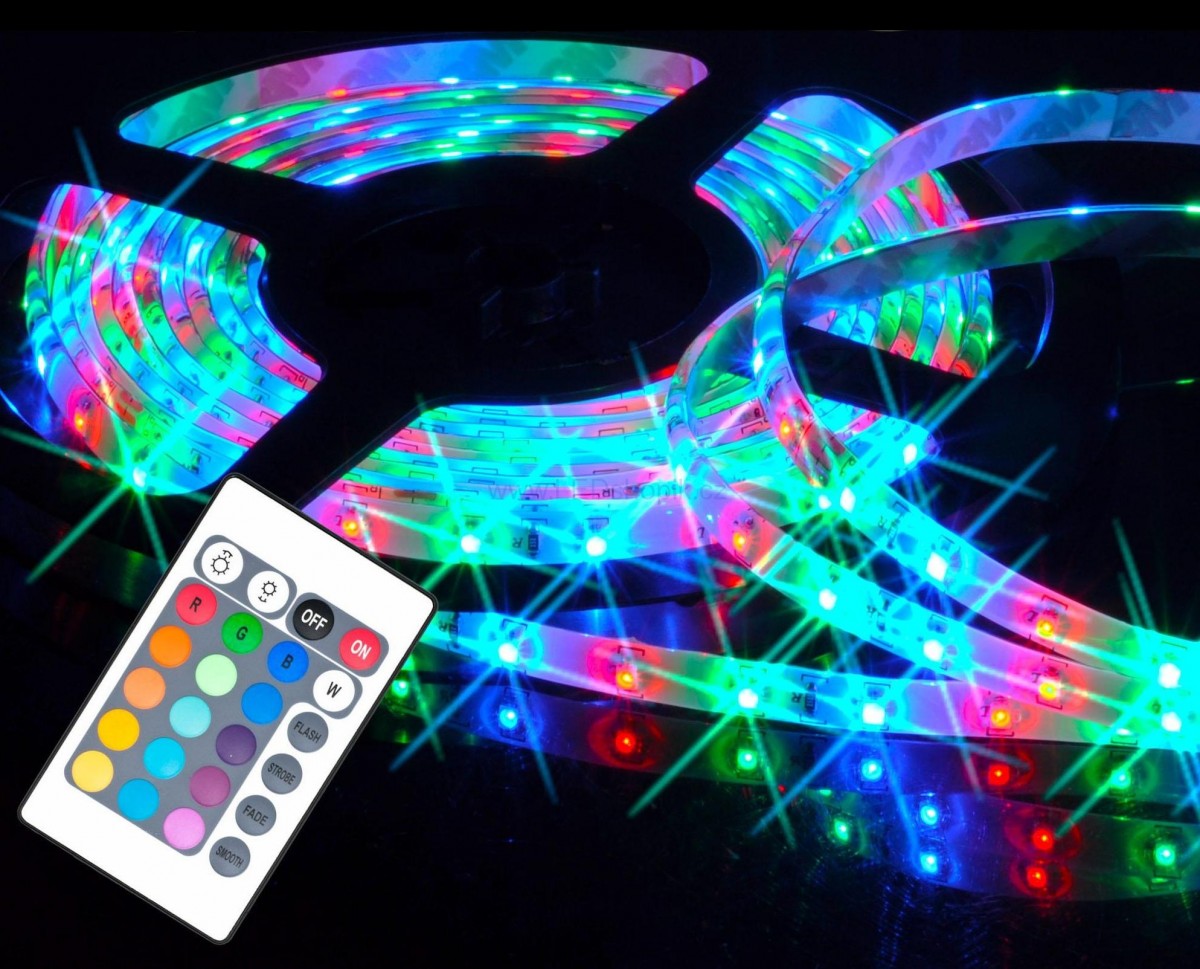 Lumenmax 3528 - RGB LED szalag 5 méter hosszú – komplett szett Lumenmax 3528 - RGB LED szalag 5 méter hosszú – komplett szett